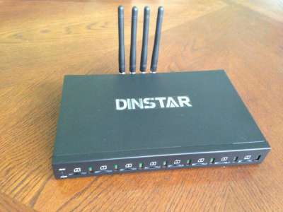 Dinstar DWG2000E-4GSM - VoIP-GSM шлюз (4