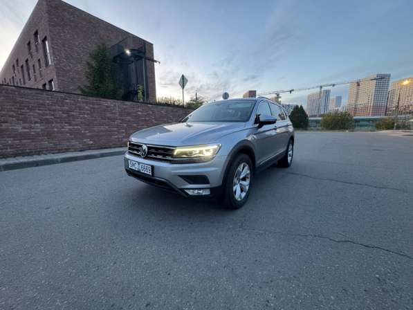 Volkswagen, Tiguan, продажа в Москве в Москве