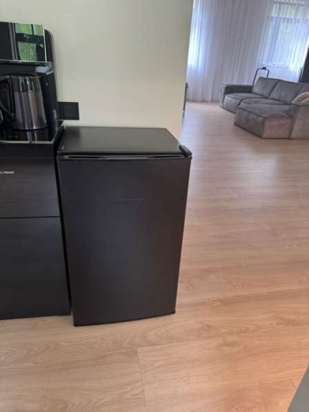 Продается холодильник мини