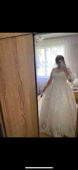 Продам свадебное платье в фото 4