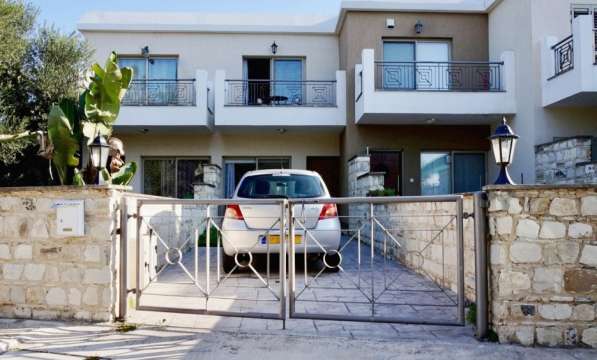 Отдельный дом в районе Пафоса-Кипр в Москве фото 21