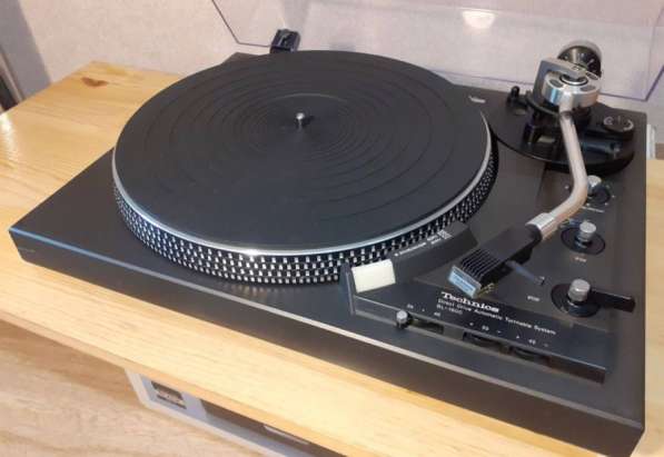 Виниловый проигрыватель Technics sl 1900