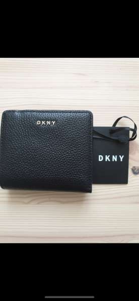 Новый кошелёк DKNY в Москве