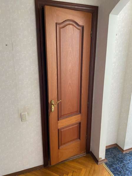 2 двери межкомнатные из массива дуба в Москве фото 3