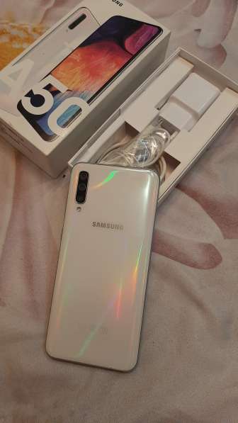 Продам samsung Galaxy A50