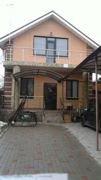 Продам дом в Ростов-на-Дону.Жилая площадь 180 кв.м. в Ростове-на-Дону