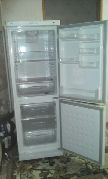 Продам холодильник LG в 