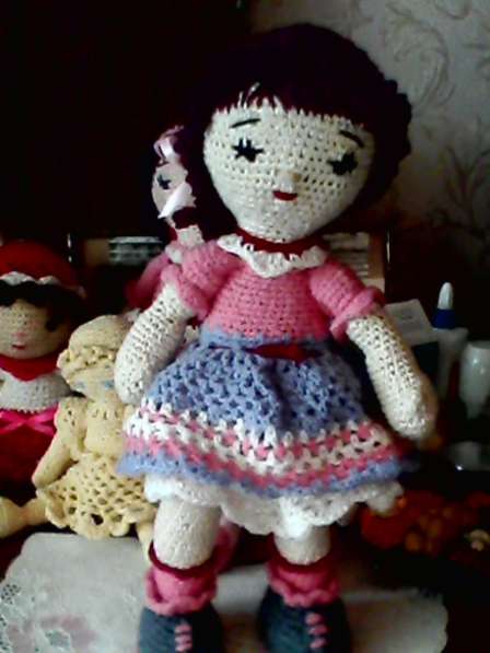 Вязаные игрушки кукла в фото 15