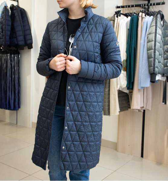 Стеганое пальто женское в Москве