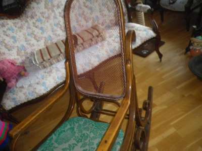 Старинное кресло качалка Россия в Москве фото 3