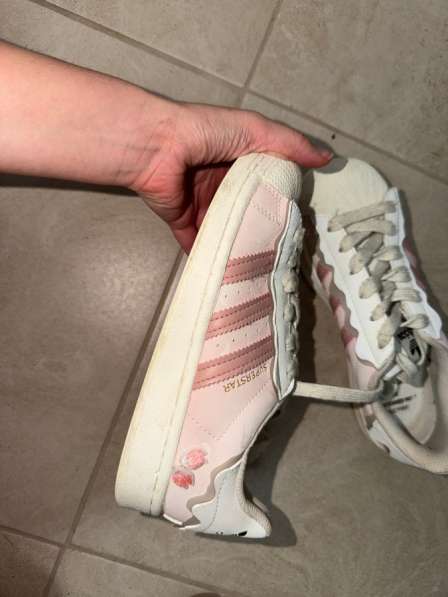 Кроссовки adidas superstar