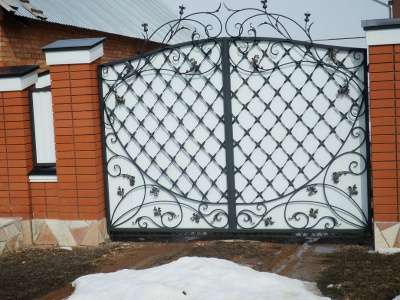 Ворота, решетки, броне двери, козырьки в Самаре фото 3