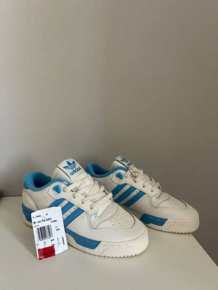 Кроссовки Adidas FTW в Москве
