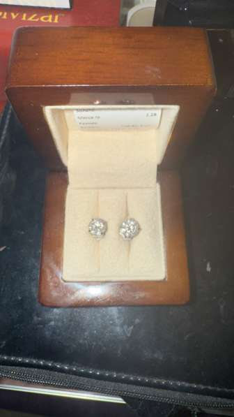 Пусеты бриллиантовые