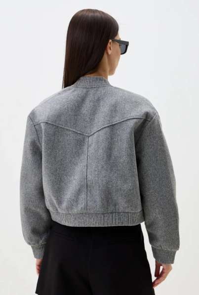 Бомбер серый в Якутске