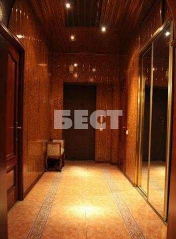 Продам многомнатную квартиру в Москве. Жилая площадь 148 кв.м. Этаж 2. Есть балкон. в Москве фото 8