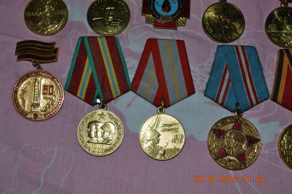 Юбилейные медали в Москве фото 9