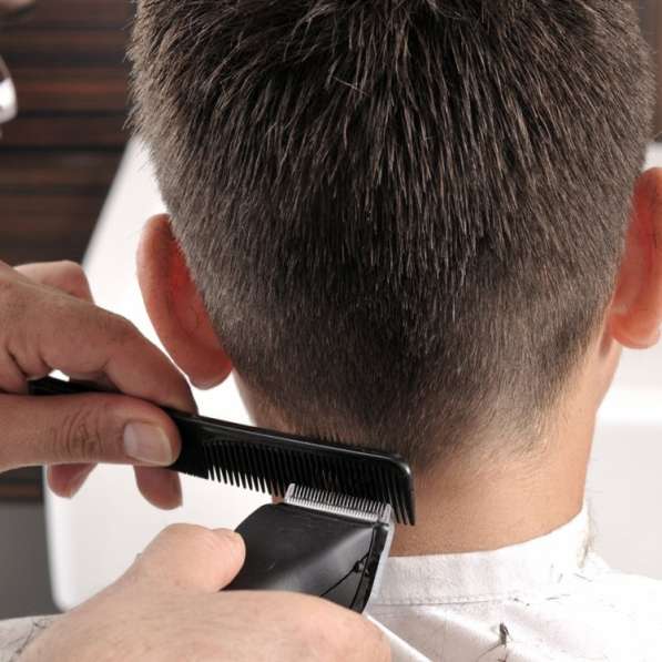 Обучение по курсу «Мужской парикмахер »