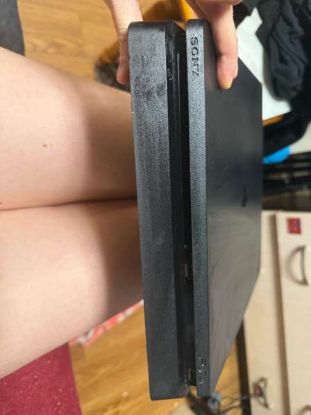 Сони плейстейшен 4 про и 4 джойстика, игры закачены в Москве фото 3