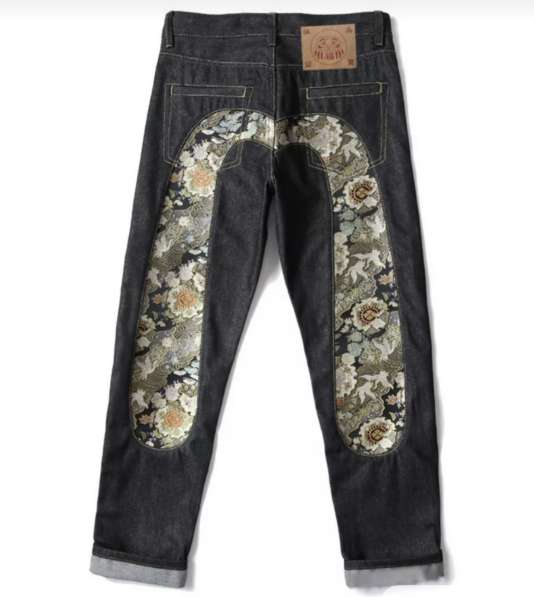 Мужские джинсы Evisu