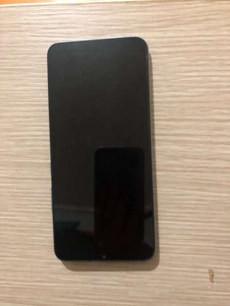 Телефон android Realme C21