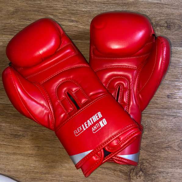 Перчатки боксерские CLINCH в Ульяновске