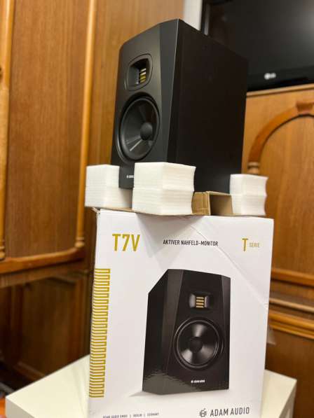 Adam audio t7v в Москве фото 5