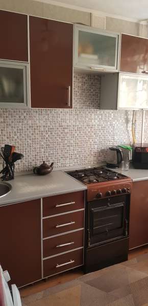 Продам кухонный гарнитур дл. 2м
