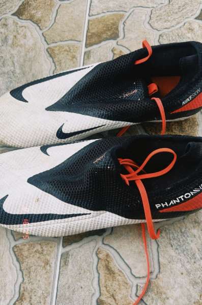 Бутсы Nike в Москве