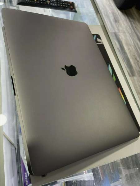 Apple macbook pro 16 в 