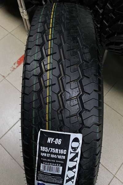 Onyx NY-06 185/75 R16C 104R