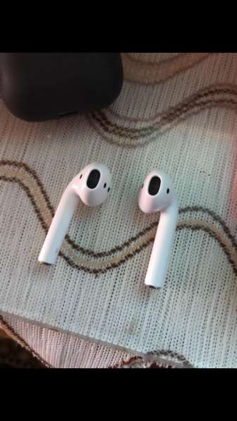 AirPods в Москве