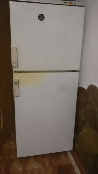Продаю двухкамерный холодильник Бирюса в Симферополе фото 3