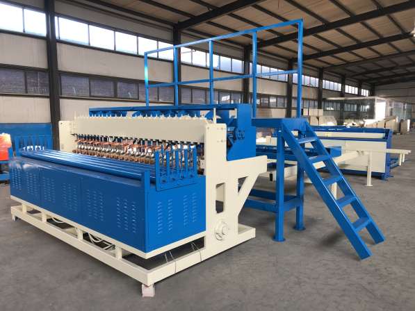 Оборудование для производства сварных сеток in China