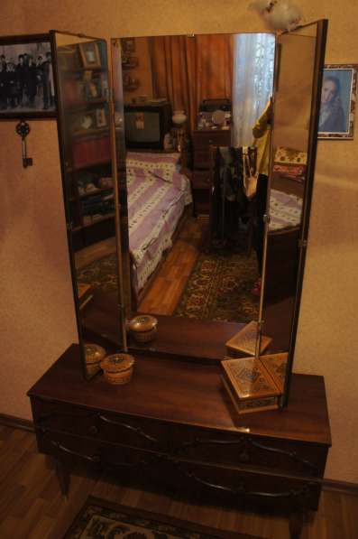 Шкаф с антресолью и зеркало-трильяж в Владимире фото 3