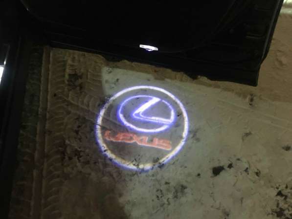 Подсветка двери логотип Lexus, проекция логотипа (Lexus) в Чебоксарах