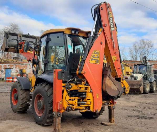 Продам Экскаватор-погрузчик JCB-3CX SUPER,2010г/в, равнокол в Пензе