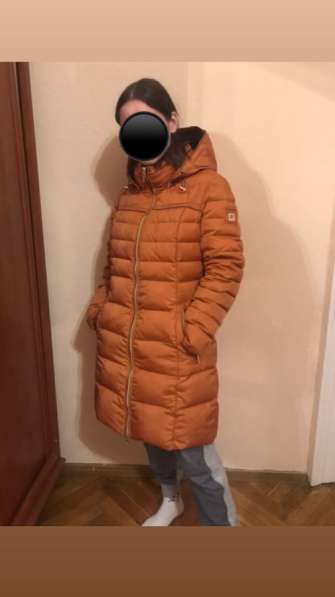 Женская тёплая куртка пуховик на зиму в фото 4