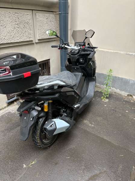 Продаю скутер в Москве фото 3