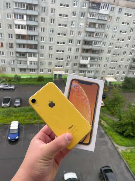 Продам Айфон XR 128 гб