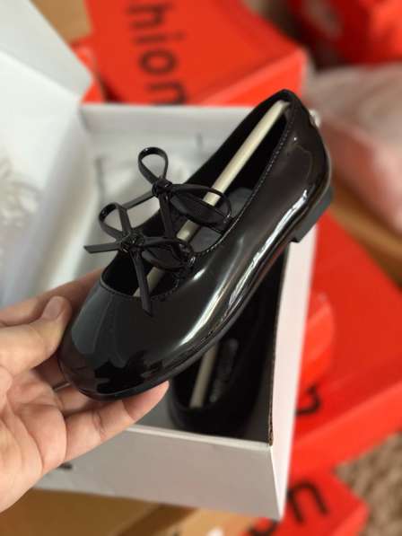 Туфельки для девочки