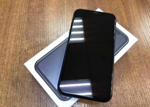 Телефон iPhone XR 64 gb