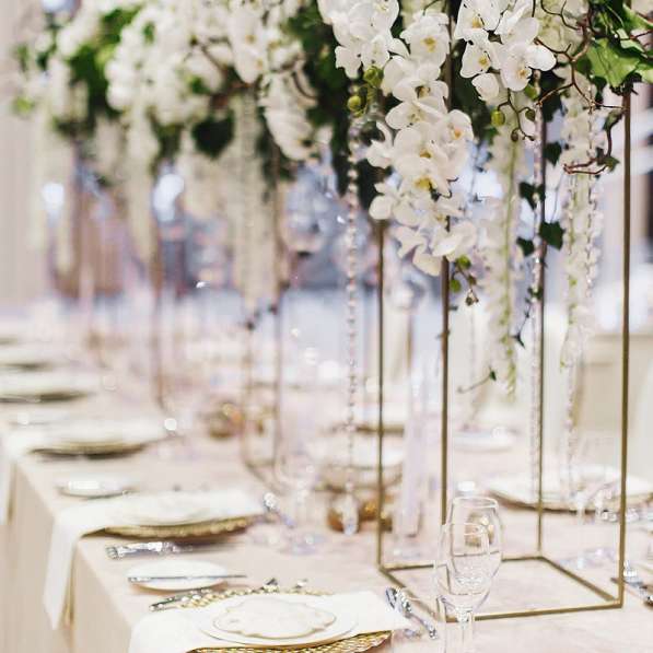 Все для свадьбы-арки, цветы,вазы,колоны,фото зоны,оформ авто в Ростове-на-Дону фото 12