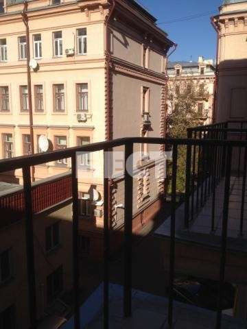 Продам четырехкомнатную квартиру в Москве. Этаж 4. Дом кирпичный. Есть балкон. в Москве фото 6