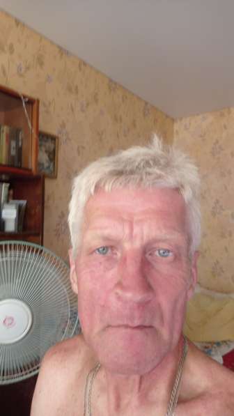 Николай, 58 лет, хочет пообщаться в фото 4