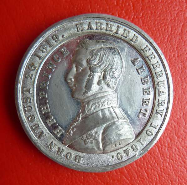 Великобритания набор из 3 жетонов Королевская семья Виктории в Орле фото 7