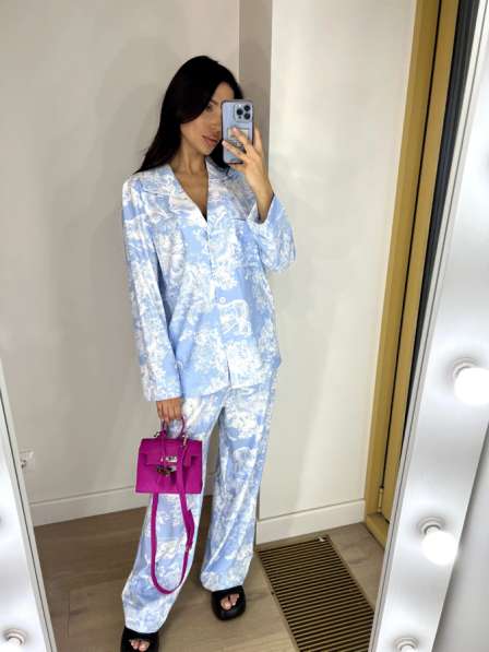 Костюм Dior в Москве