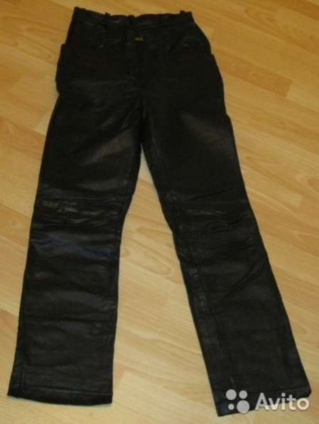 Брюки женские кожаные чёрные 40 42 размер