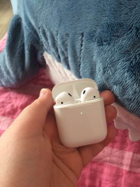 AirPods 2