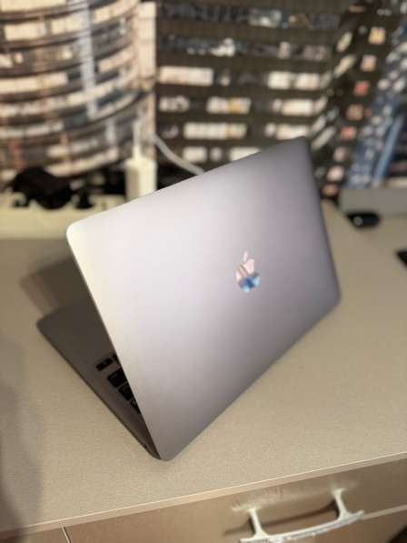 Apple Macbook Pro 13 M1 8/256 в Перми фото 3